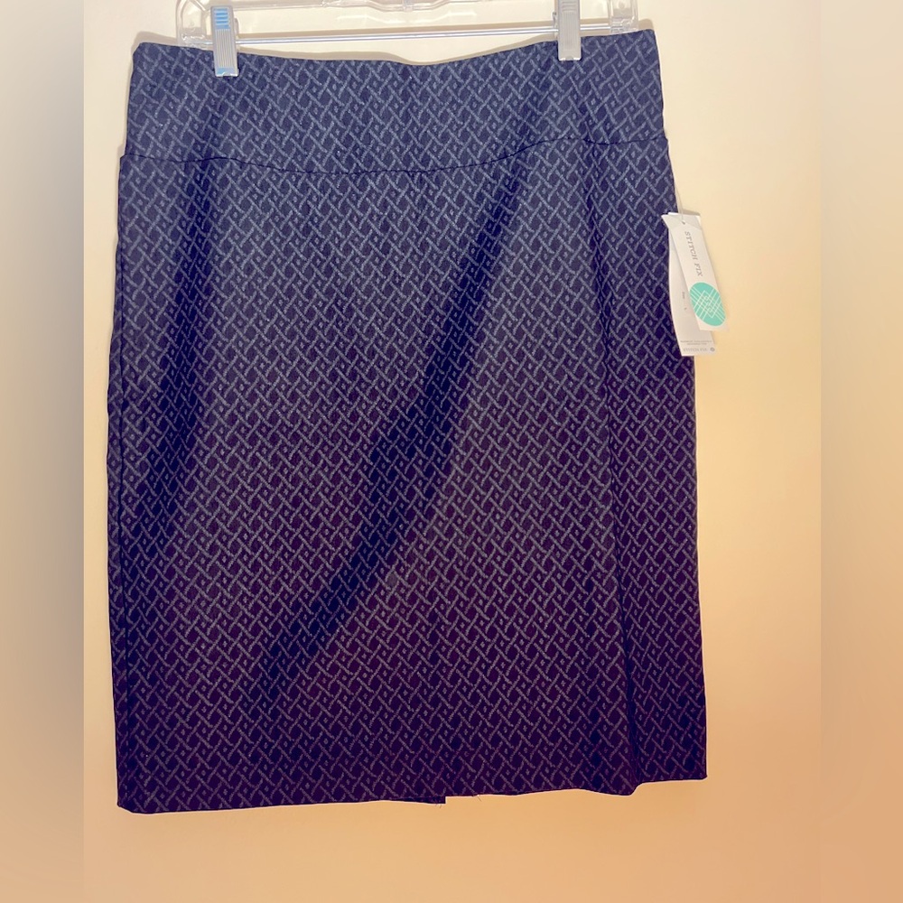 Margaret M, Christiana Textured Pencil Skirt